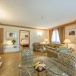 Hotel Vereina 5*