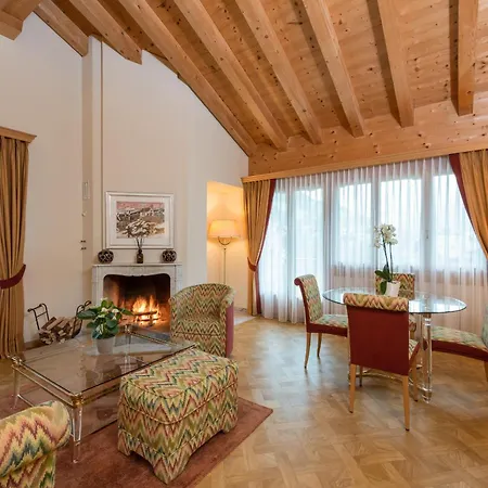 Hotel Vereina 5*