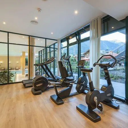 Vereina 5* كلوسترز